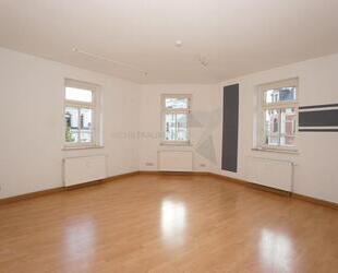 Romantische 4-Raum-Dachgeschoss-Wohnung - Zwickau