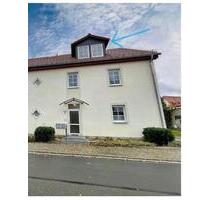 Charmante 3-Zimmer-Dachgeschosswohnung mit großem Balkon - Hermsdorf