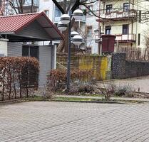 Stellplatz im Hinterhof – Chemnitz Zentrum TU Brühl HBF