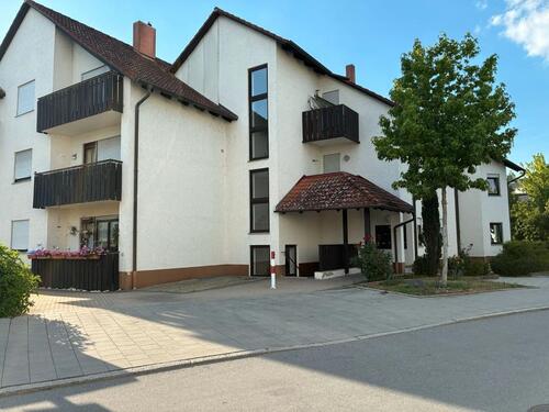 Foto - Leerstehende 3-Zimmer-Wohnung in begehrter Lage