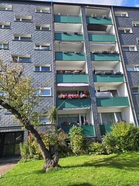 Foto - 3- Zimmer Eigentumswohnung mit 2 Loggia und Garage