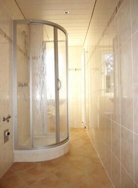 Foto - Sanierte 3-Raumwohnung mit Dusche und Balkon in ruhiger Wohnlage ab sofort zu vermieten