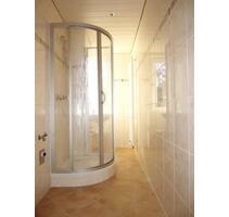 Sanierte 3-Raumwohnung mit Dusche und Balkon in ruhiger Wohnlage ab sofort zu vermieten - Köthen (Anhalt)