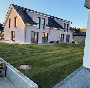 Foto - Neubau Doppelhaushälften im Neubaugebiet „ Laije“ zum 01.05.2026