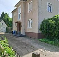 Erdgeschosswohnung mit Garten, Garage und Wintergarten - Herford