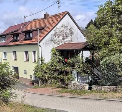 Foto - EFH in Ottweiler zentral zu verkaufen