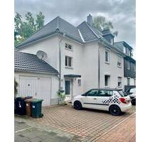46m2 Dachgeschoss Wohnung - 420,00 EUR Kaltmiete, in Mülheim an der Ruhr (PLZ: 45475) Dümpten