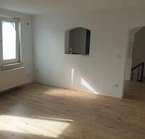 5 Zimmerwohnung Weidenau 900€ - 900,00 EUR Kaltmiete, in Siegen (PLZ: 57078) Dillnhütten 5 Zimmerwohnung Weidenau 900€ - 900,00 EUR Kaltmiete, in Siegen (PLZ: 57078) Dillnhütten