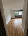 Foto - Helle 3-Zimmer Wohnung (69,5 m²) im 2 OG. Einbauküche,….