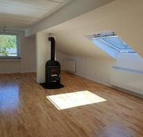 Aachen-Hahn, helle, sanierte 3 Z. DG Wohnung, 60 qm, Garten