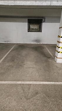 Foto - Tiefgaragen-Stellplatz im Zentrum von Aalen