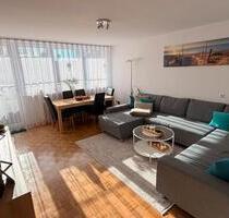 Helle 4 Zimmer Wohnung mit großem Balkon in Germering | 88,41 m²
