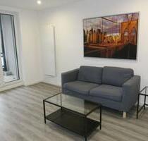 Topsanierte Zweiraumwohnung mit Einbauküche und großem Balkon - Bremerhaven Geestemünde