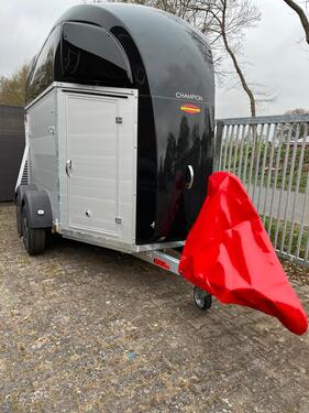 Foto - Anhänger Stellplätze zu Vermieten