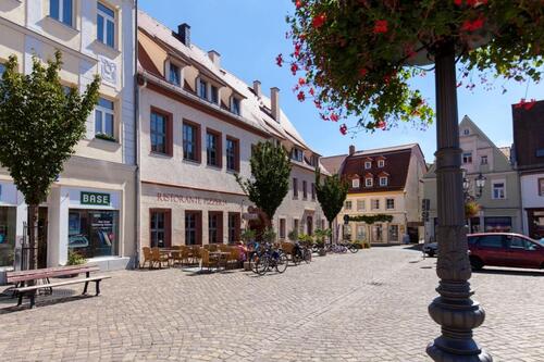 Foto - Kurzexposé 250415-1 - 422,00&nbsp;EUR Kaltmiete, ca.&nbsp; 73,96&nbsp;m&sup2;