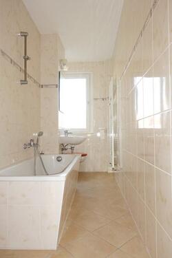 Foto - Großzügige 3-Raumwohnung mit Tageslichtbad und 2 Balkonen