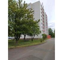 Schöne 3 Zimmer + Abstellraum Wohnung 87qm 5.OG (m. Aufzug) - Nürnberg Gibitzenhof