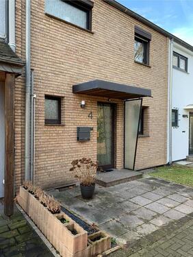 Foto - Reihenmittelhaus mit Garten und Garage in Duisburg Süd