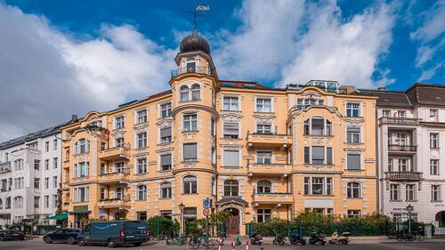 Foto - Helle Altbau-Büroräume am Viktoria-Luise-Platz – flexibel und möbliert