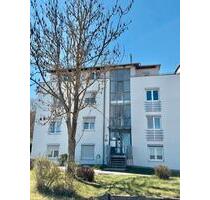 Moderne 2 Zimmer Wohnung kernsaniert, Balkon, EBK, TG - Laichingen