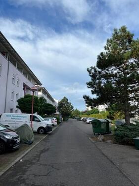 Foto - 3-Zimmerwohnung mit Einbauküche und Balkon