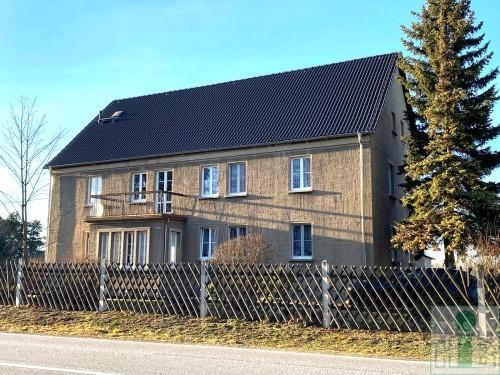 Foto - Schicke 3-Raum-Wohnung im 1. OG + Garage in 02694 Kleinsaubernitz zu vermieten!