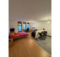 1,5-Zimmer Wohnung mit Terrasse in Erdmannhausen