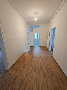 Foto - 4 Zımmer Wohnung Kernsaniert - 1.250,00 EUR Kaltmiete,