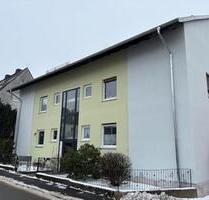 Großzügige 3-Zimmerwohnung mit Balkon – Hochparterre in Marktredwitz