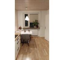 Helle moderne 3 Zimmer Wohnung in Ettlingen- Spessart