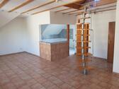 Foto - 1 Zimmer Dachgeschoßwohnung zur Miete in Mülheim an der Ruhr