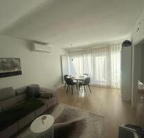 Schöne Dachgeschoss Wohnung in Ratingen Tiefenbroich Schöne Dachgeschoss Wohnung in Ratingen Tiefenbroich