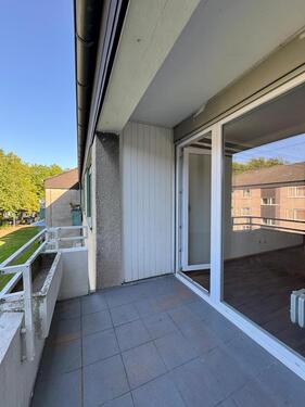 Foto - ***GERÄUMIGE 3-ZIMMER WOHNUNG MIT BALKON***