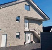 Haus Zweifamilienhaus mit Garage zu verkaufen - Bünde