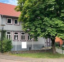 Verkaufe großes Haus - 99.000,00&nbsp;EUR Kaufpreis, ca.&nbsp; 300,00&nbsp;m&sup2; in Bad Grund (Harz) (PLZ: 37539)