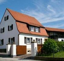 Schönes, gepflegtes älteres Anwesen+ neue sep.Whg Elfershausen