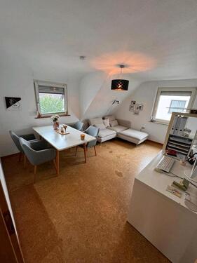 Foto - 2 Zimmer Dachgeschosswohnung - 650,00&nbsp;EUR Kaltmiete, ca.&nbsp; 46,00&nbsp;m&sup2;