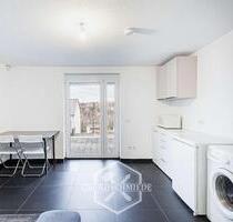 Schöne 2 Zimmer Wohnung mit riesiger gemeinschaftlicher Terrasse - Backnang