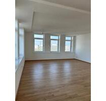 Wohnjuwel am Kesselbrink *3- Zimmerwohnung mit Einbauküche und Balkon* - Bielefeld