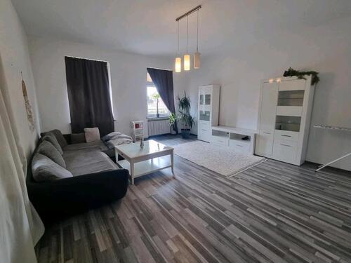 Foto - teilmöblierte gemütliche Altbauwohnung, ca. 100 m² zu vermieten.