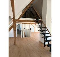 Helle Dachgeschosswohnung mit Charme in Legelshurst - Willstätt