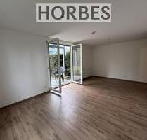 *** 1-Zimmer Wohnung mit toller Terrasse und Blick ins Grüne*** - Glauchau