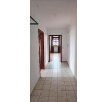 Wohnung zu vermieten - 697,00&nbsp;EUR Kaltmiete, ca.&nbsp; 82,00&nbsp;m&sup2; in Ebermannstadt (PLZ: 91320)