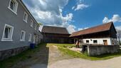 Foto - 8 Zimmer Bauernhaus, Landhaus zum Kaufen in Waidhaus
