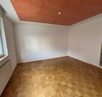 Zentrum Eberbach: Haus Großzügige 5.5 Zimmerwohnung
