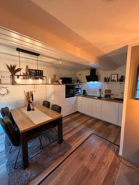 Foto - Eigentumswohung 3 ZKB mit Terasse und Stellplatz renoviert