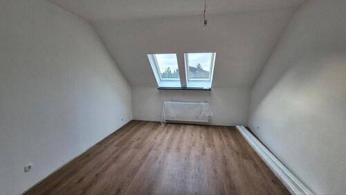Foto - 2.5 Zimmer Dachgeschoßwohnung zur Miete in Oberhausen