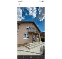 Haus in Rumänien (Oradea) zu verkaufen – 880m² Grund, PV-Anlage - München Am Hart