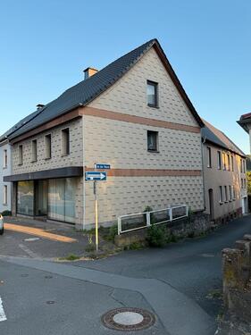 Foto - Ein-Zweifamilienhaus zu verkaufen