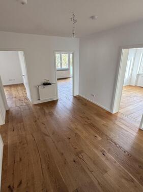 Foto - Sehr schöne helle und geräumige 4 Zimmer Wohnung in Limburgerhof